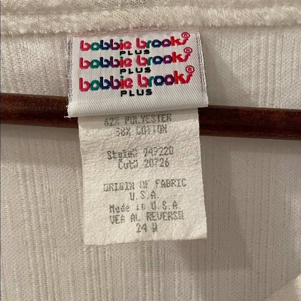 Bobbie Brooks Cream Button-Up Top 24W - Picture 2 of 4